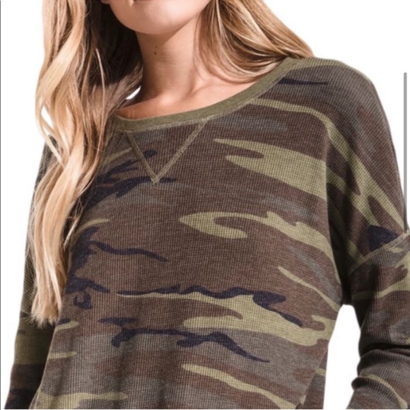 Like New Z Supply Emerson Camo Thermal - Picture 2 of 5